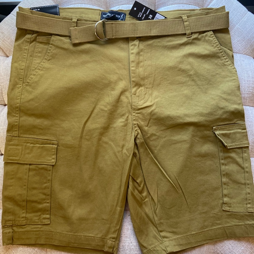 Wicked Stitch, men’s size 38 shorts, Timber Color